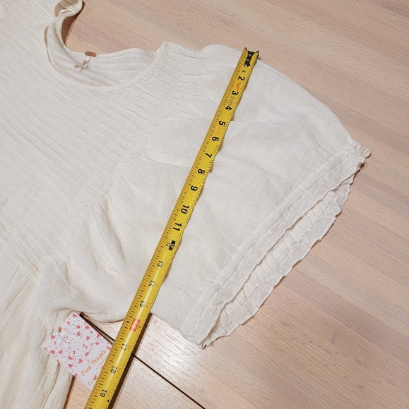 Free People Elsie Puff Sleeve Tunic in White - Picture 11 of 14